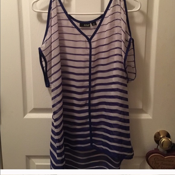Ladies top