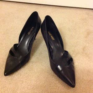 Black Leather Nine West Heels