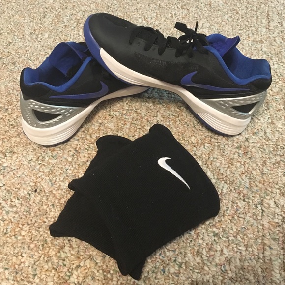 Volleyball shoes and kneepads.