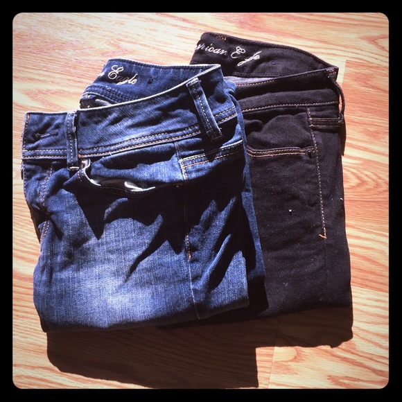 American Eagle Original Boot Jeans size 2 SHORT