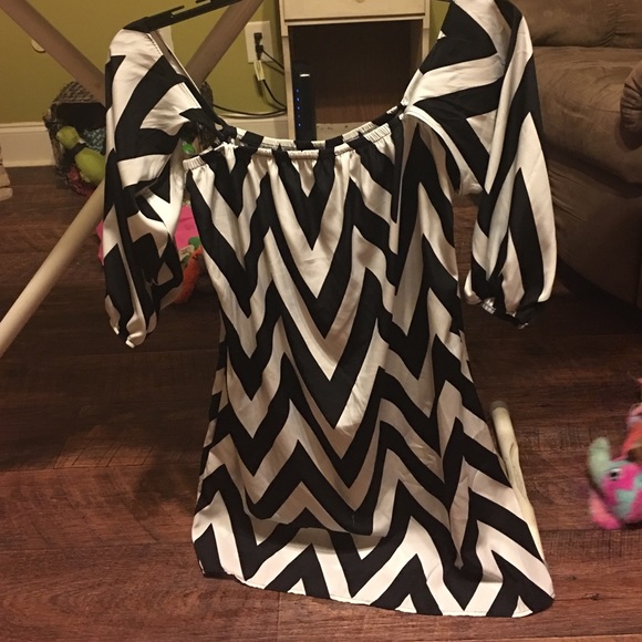 Boutique dress - Picture 1 of 2