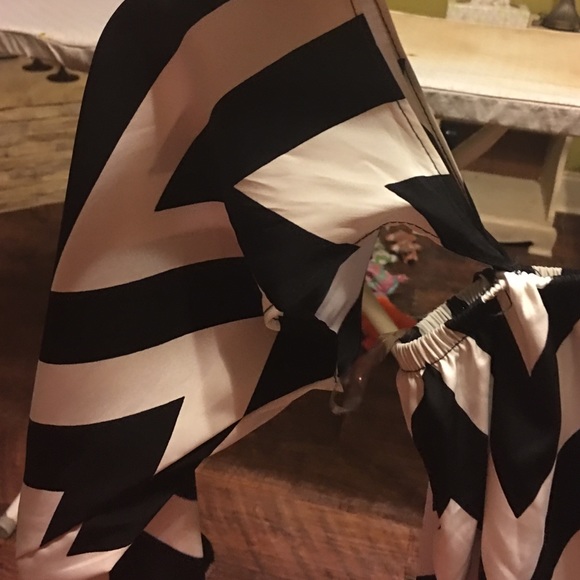 Boutique dress - Picture 2 of 2