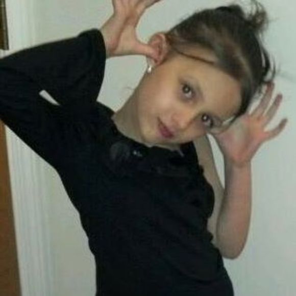 Meet your Posher, Carrie - Picture 1 of 1