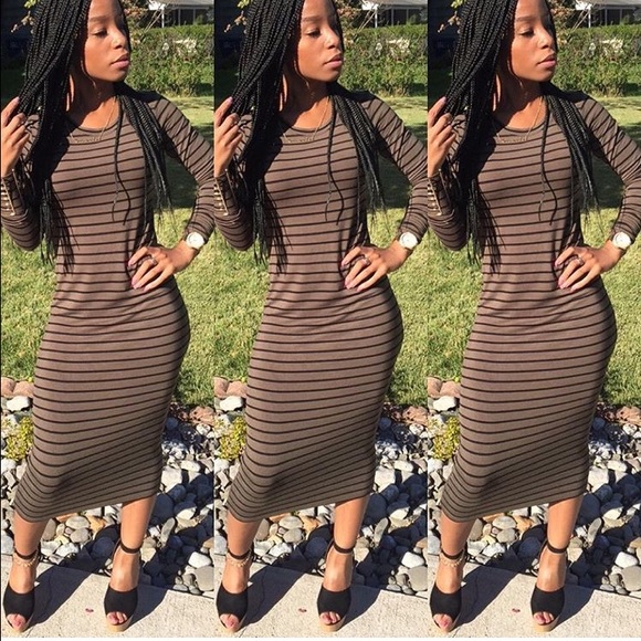 Forever 21 Dresses & Skirts - Forever 21 stripped maxi dress