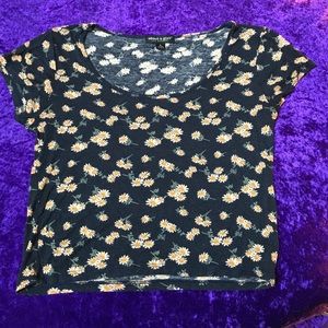 Daisy Crop top 🌼
