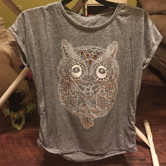 Shirt - Picture 1 of 1