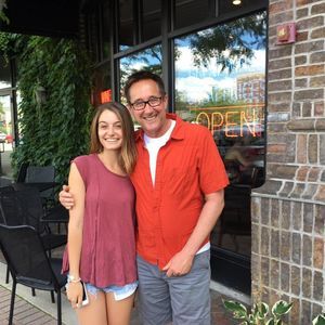 Meet your Posher, Kendra