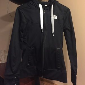 😍 Limited Edition North Face Sweater 😍