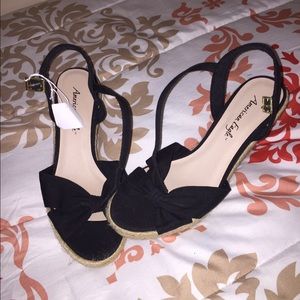 American Eagle Wedges