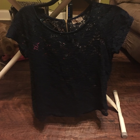 Shirt - Picture 1 of 2