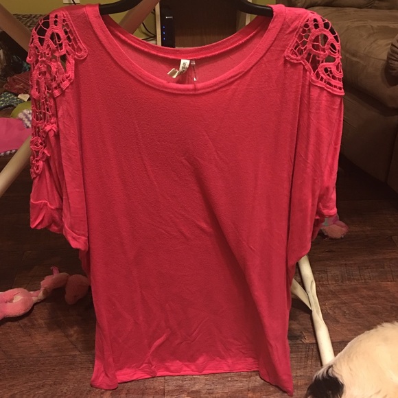 Shirt - Picture 1 of 1