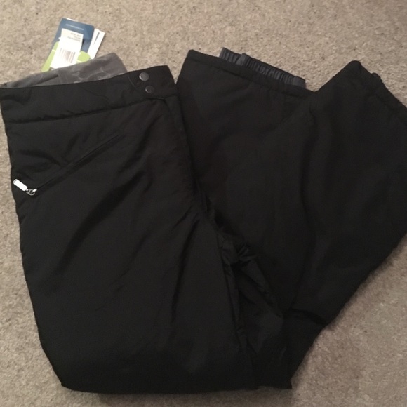 NWT snow pants