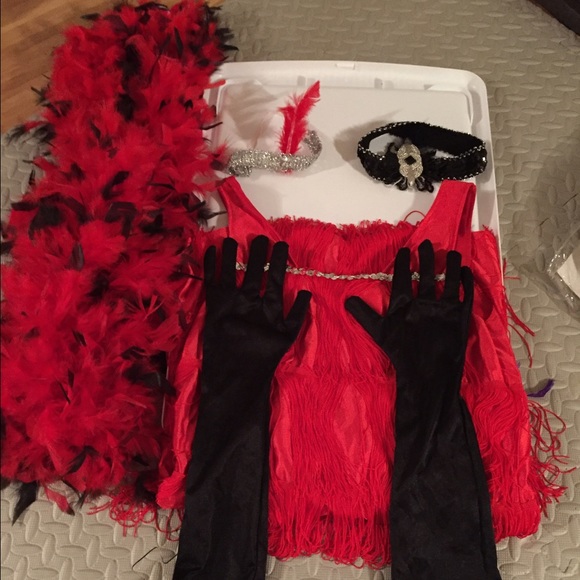 Red flapper costume - Picture 2 of 2