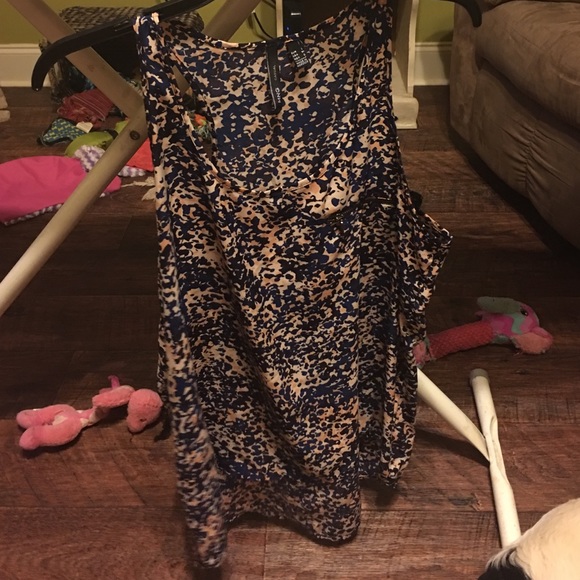 Sleeveless shirt - Picture 1 of 2