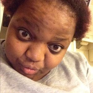 Meet your Posher, Busi