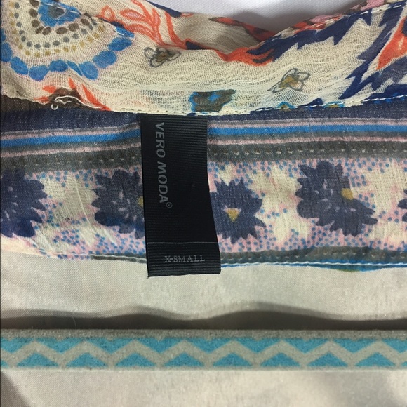 Vera Moda Patterned Dress - Picture 3 of 4