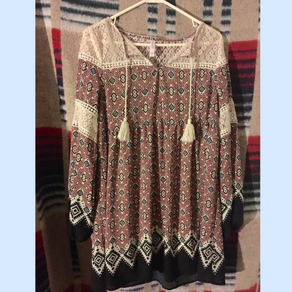 Print long sleeve dress