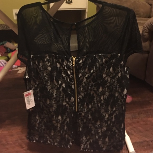 Shirt - Picture 2 of 2