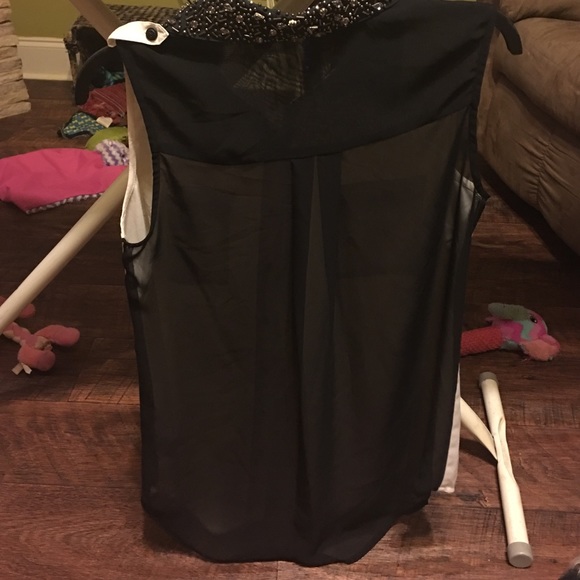 Shirt sleeveless - Picture 3 of 3