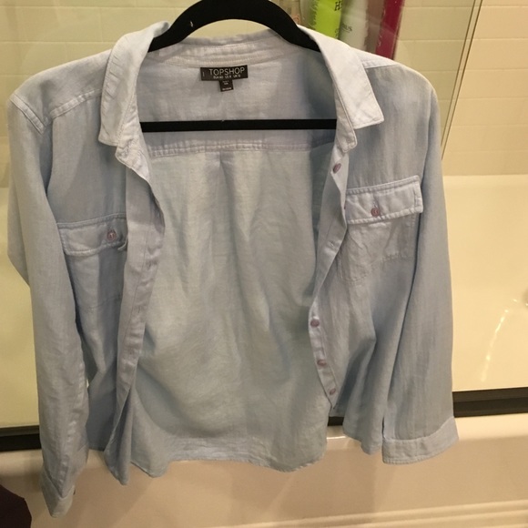 Blue button up top shop