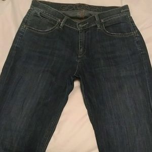 Amazing flare jean- goldsign