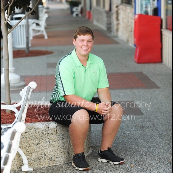 Meet your Posher, Andrew - Picture 1 of 1