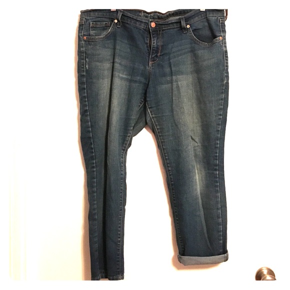 Old Navy Girlfriend Jeans