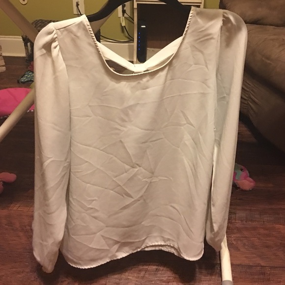 Long sleeve shirt - Picture 1 of 2