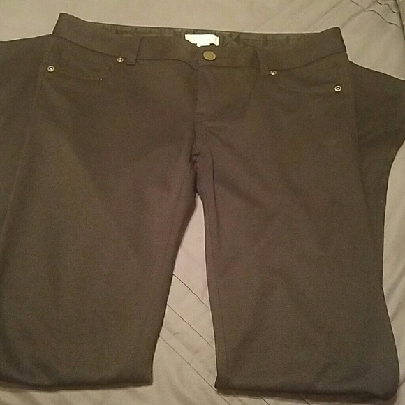 Black skinny dress pants