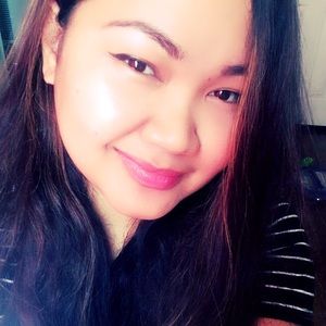 Meet your Posher, Mina rose