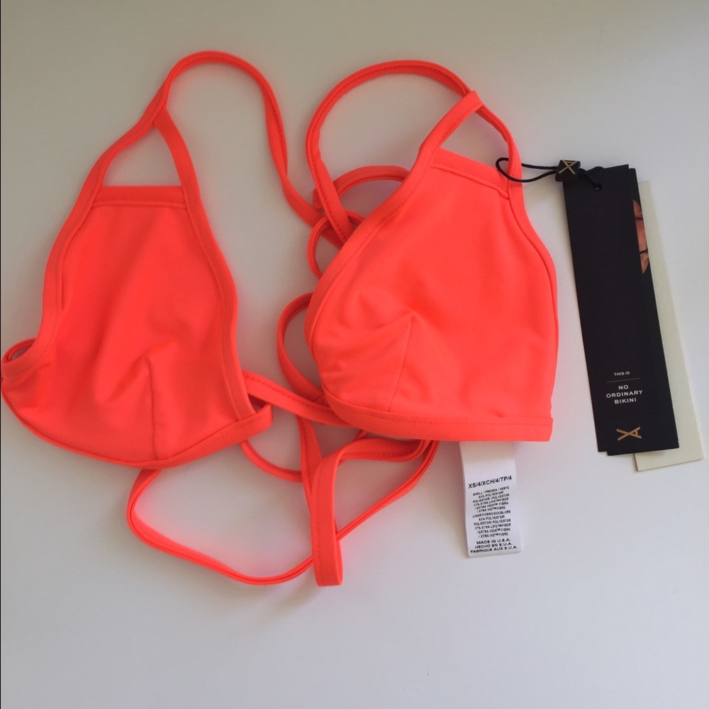 Bikinis Top from Vitamin A