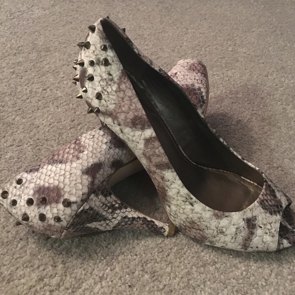 Very cute studded heels