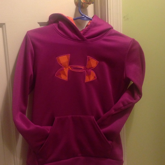 under armor sweatshirt.