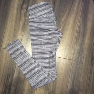 gray striped spandex!!