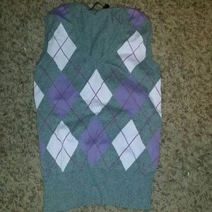 Sweater vest