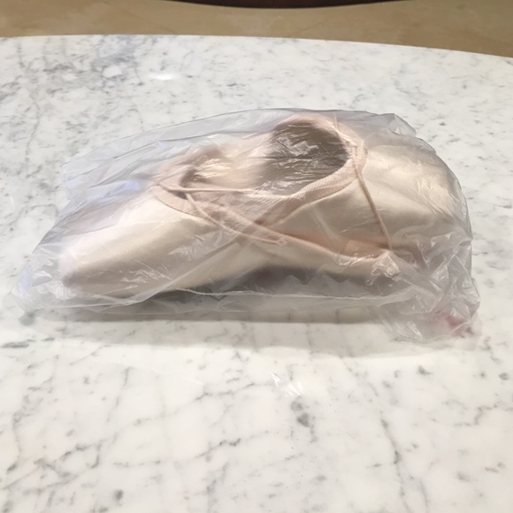 Rubin Russian Pointe pointe shoes - Picture 3 of 3