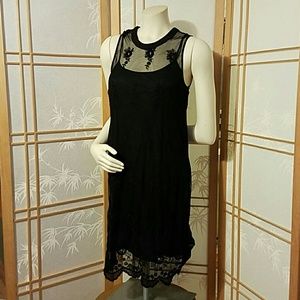 Black lace dress
