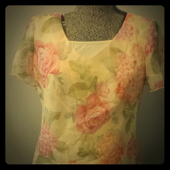 Yellow floral twin set