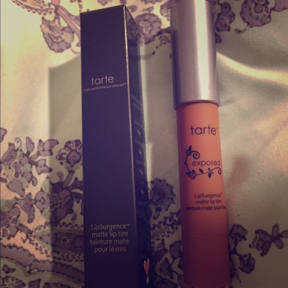 Exposed by Tarte LipSurgence Matte Lip Tint.