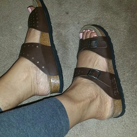 Birkis new brown double strap Birkinstocks - Picture 3 of 4