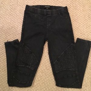 Black Moto Jeggings "pipers"