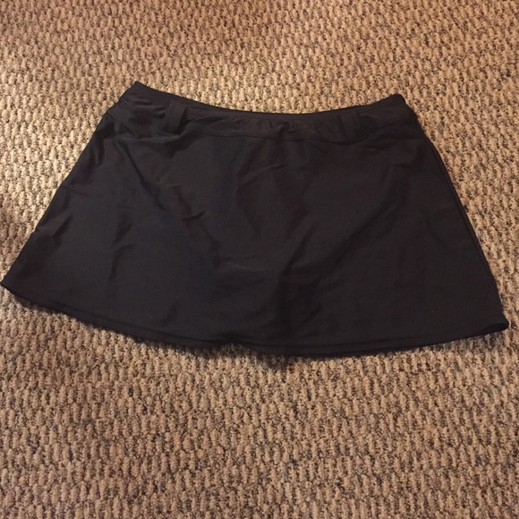 Bathing suit skirt bottoms size 12