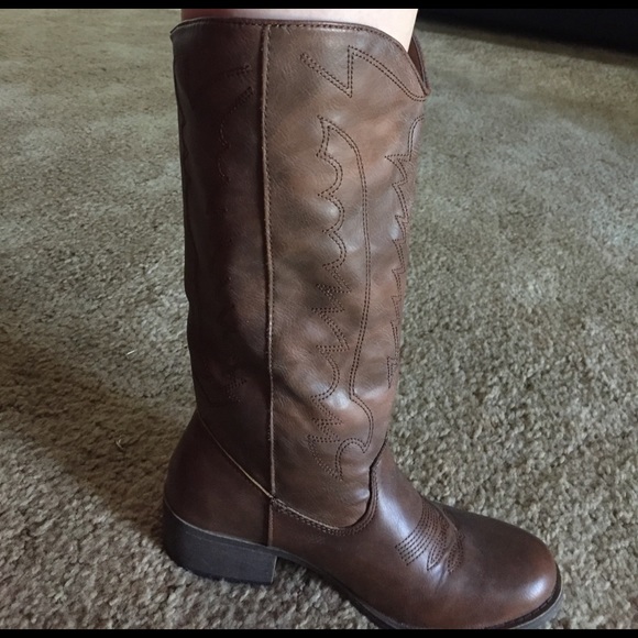 Brand new Steve Madden cowboy boots - Picture 6 of 6
