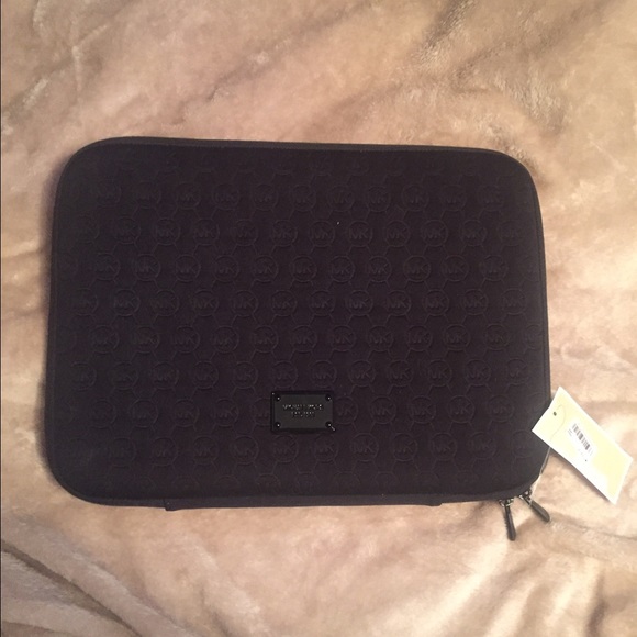 NWT Michael Kors BLACK Laptop Case