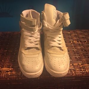 Puma high top sneaker