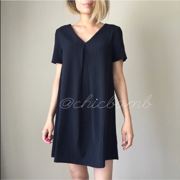 V back lace up midi dress. - Picture 2 of 4