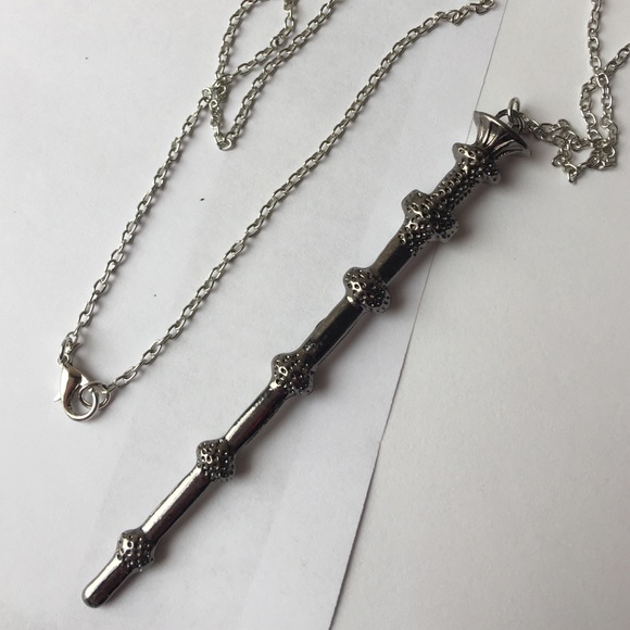 Unique & Playful Harry Potter Wand Necklace (A1) - Picture 3 of 4