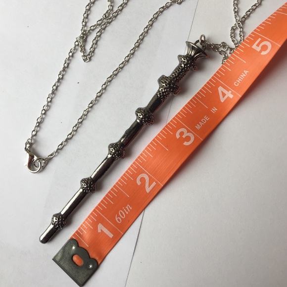 Unique & Playful Harry Potter Wand Necklace (A1) - Picture 4 of 4