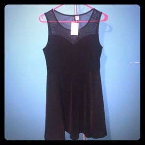 Black H&M dress