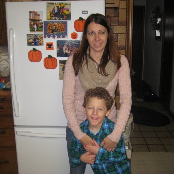 Meet your Posher, Theresa - Picture 1 of 1